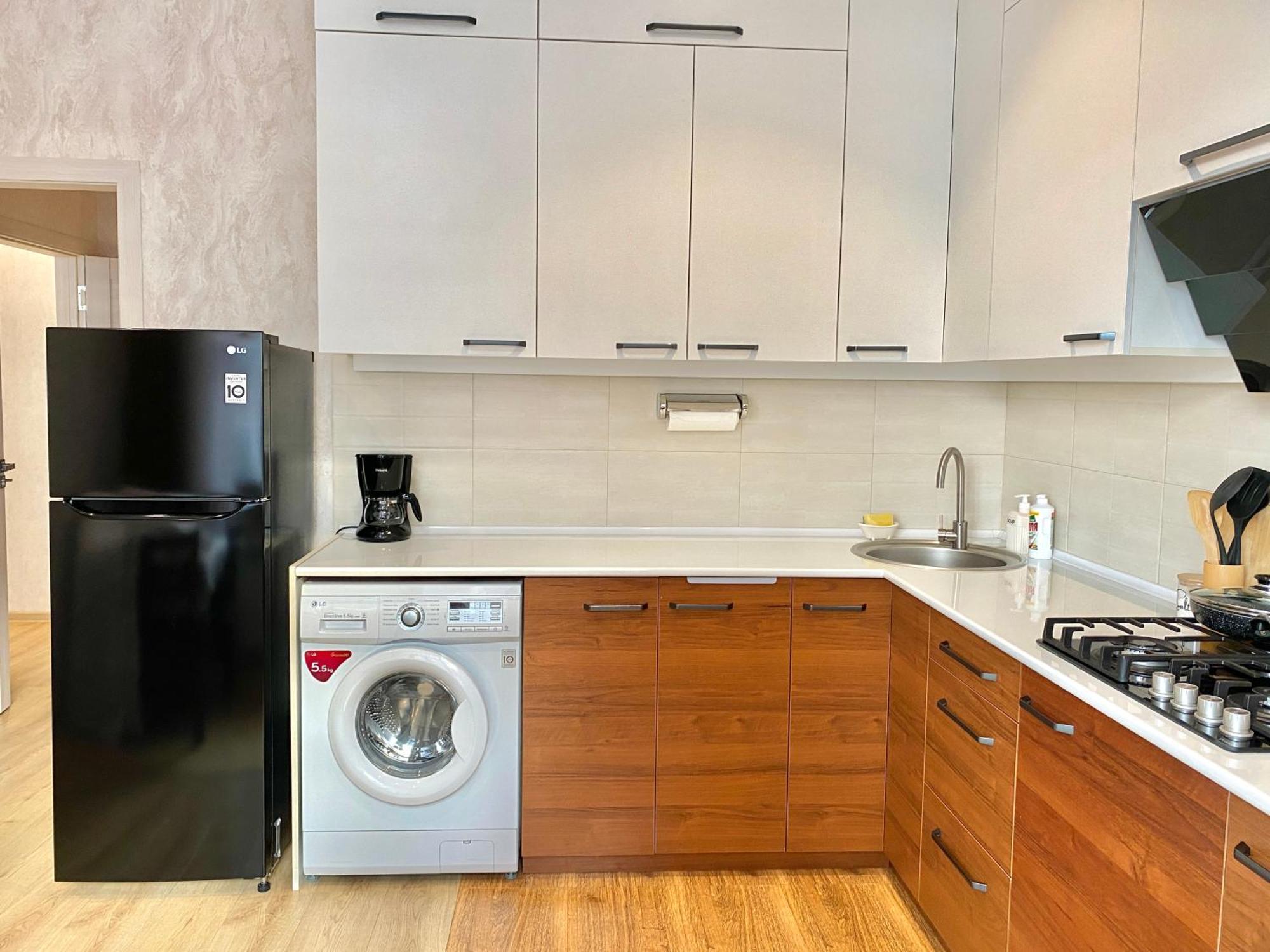 Spacious Apartment In New Building, Near The City Center And Airport Taszkent Zewnętrze zdjęcie